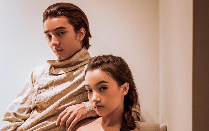 Kelewat Mirip, Bryan dan Megan Domani Dikira Kembar di Foto Lawas Ini