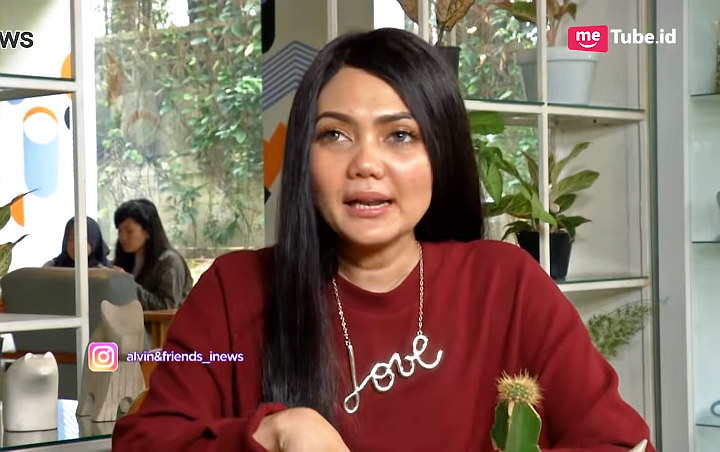 Hampir Setahun Berlalu, Rina Nose Akhirnya Cerita Alasan Melepas Hijab