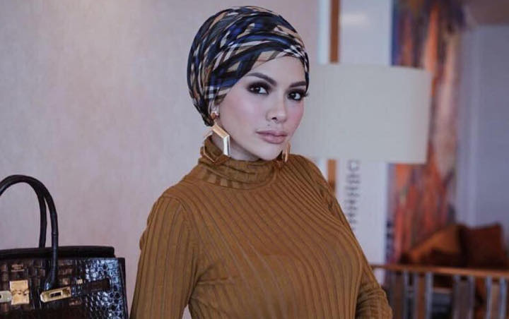 Video Pernyataan Hijab Disandingkan, Nikita Mirzani Disebut Netter Seperti 'Jilat Ludah Sendiri'