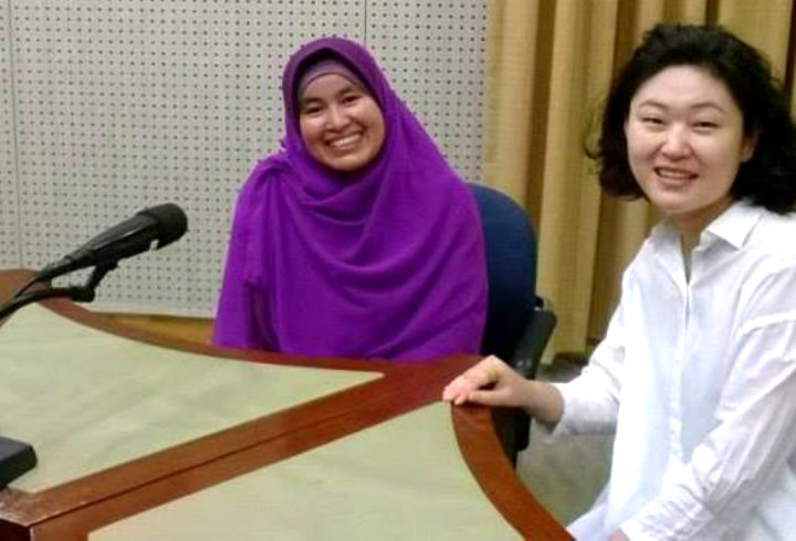 Maimon Herawati Pernah Berkuliah Di Luar Negeri dan Hadir di Acara KBS World Radio