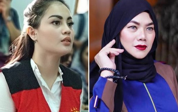  Karma Jennifer Dunn Merebut Suami Sarita