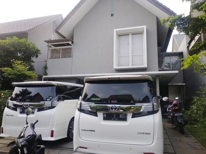 Kondisi Rumah Ruben Onsu Pasca Pelemparan Batu