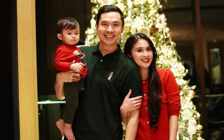 Rayakan Pesta Natal Mewah, Sandra Dewi Sewa Koki Pribadi Untuk Menjamu Para Sahabatnya