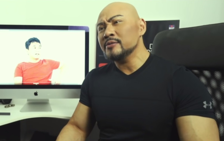 Sependapat Dengan Raditya Dika Soal Hidup Minimalis, Deddy Corbuzier Jual Mobil Sport