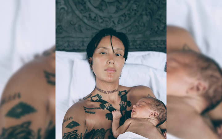 Anak Pertama Model Nyentrik, Fahrani
