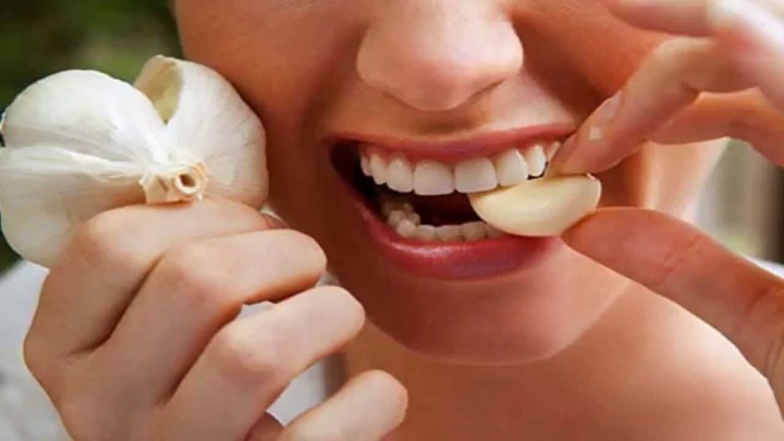 Keluarkan Racun Tubuh dengan Bawang Putih