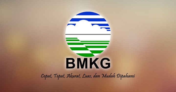 Tetap Waspada dan Pantau Informasi dari BMKG atau BNPB