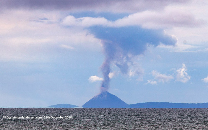 83 Gambar Awan Di Dinding 83 Gambar Awan Di Dinding