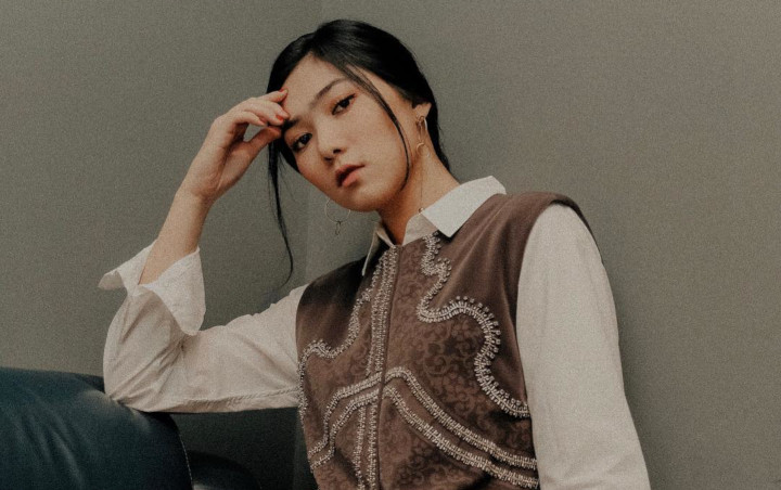 Makin Cantik dan Pamer Poni Baru, Isyana Sarasvati Dipuji Mirip Member Girl Band K-Pop