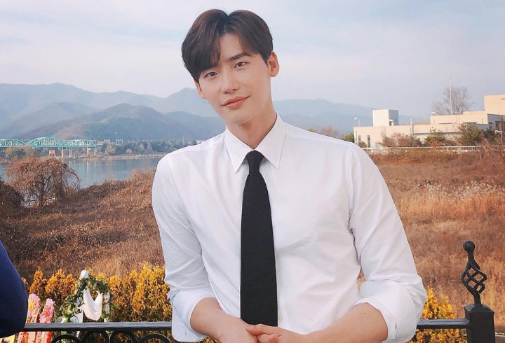 Lee Jong Suk Tertahan di Bandara Soekarno-Hatta Hingga Akhirnya Dideportasi