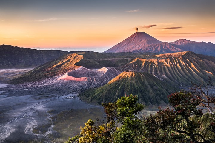 Melihat Matahari Pertama Tahun Baru di Gunung