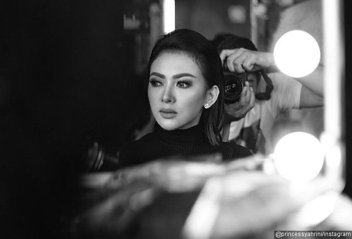 Syahrini Tersandung Kasus First Travel dan Hingga Kontroversi Foto di Holocaust
