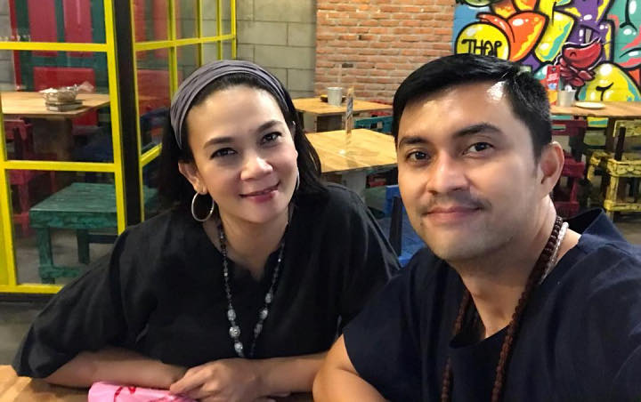 Dian Nitami sang istri menjadi korban body shaming hingga membuat Anjasmara geram pada si pelaku.