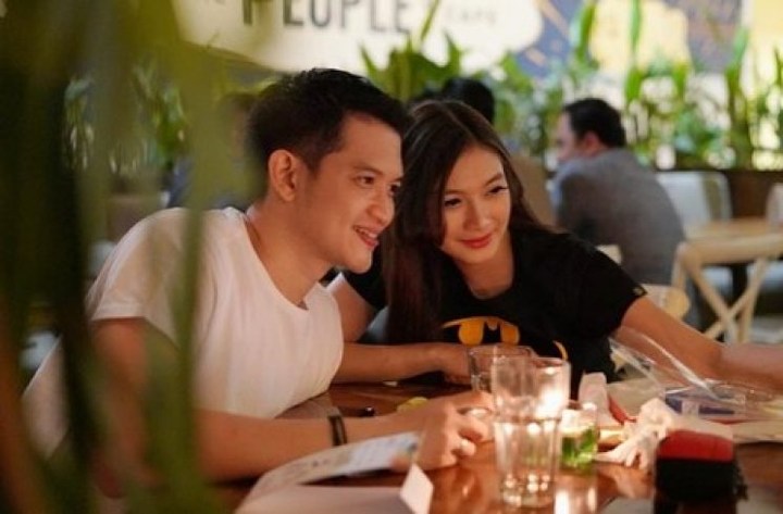 Rezky Aditya-Patricia Razer