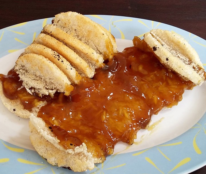 Bandros Dengan Topping Bervariasi yang Lezat Banget