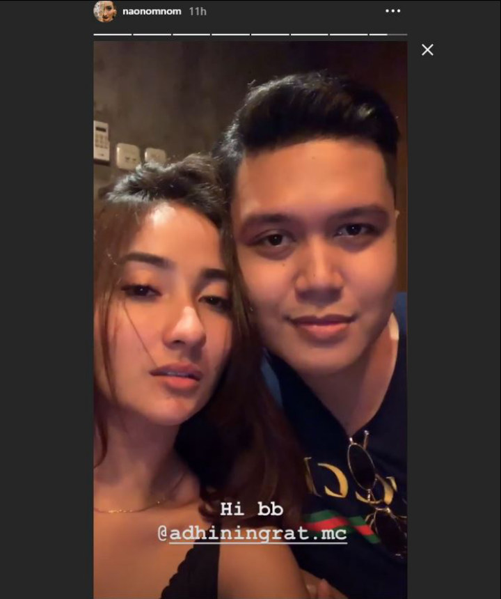 Isu Pacar Soleha Sule, Gaya Seksi Naomi di Kolam Renang 