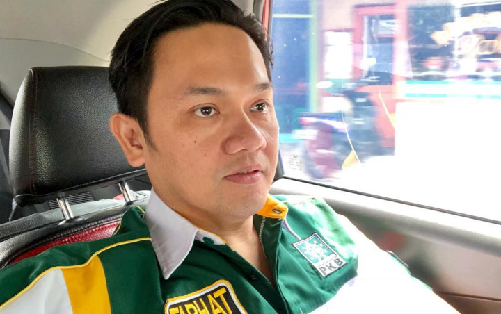 Ikut Komentari Kasus Vanessa Angel Terjerat Prostitusi Online, Farhat Abbas Ramai Dicibir Warganet