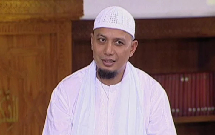 Ustaz Arifin Ilham Terbaring Sakit Usai Sembuh dari Kanker, Netter Ramai Berikan Doa