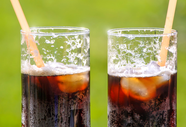 Konsumsi Soda saat Menstruasi Bikin Tubuh Cepat Lemas