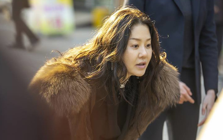 'Neighborhood Lawyer 2' Tayang Perdana, Akting dan Penampilan Go Hyun Jung Dikritik 