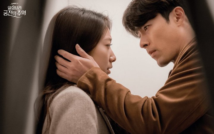 Komentar Kocak Hyun Bin Soal Adegan Ciuman Dengan Park Shin Hye di 'Memories of the Alhambra'