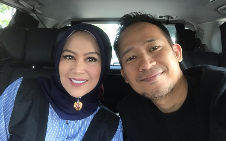 Anniversary Pernikahan ke-13, Begini Cara Denny Cagur Jaga Hubungan Rumah Tangga dengan Sang Istri