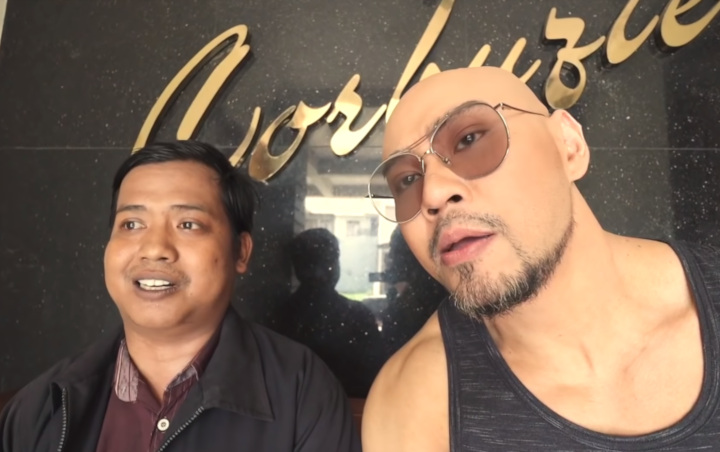 Bikin Ngakak, Driver Ojol Pemenang Mini Cooper Tawar Mobil Mewah Deddy Corbuzier Cuma Segini