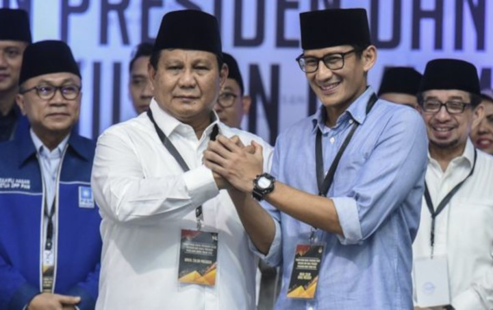 Tiba di Arena Debat Pilpres 2019, Prabowo-Sandi Tebarkan Canda Tawa
