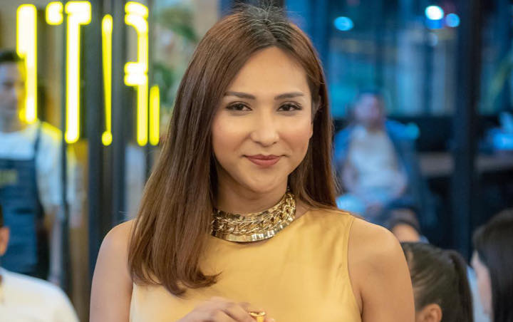 Putuskan Jadi Transgender, Foto '10 Years Challenge' Dena Rachman Jadi Sorotan