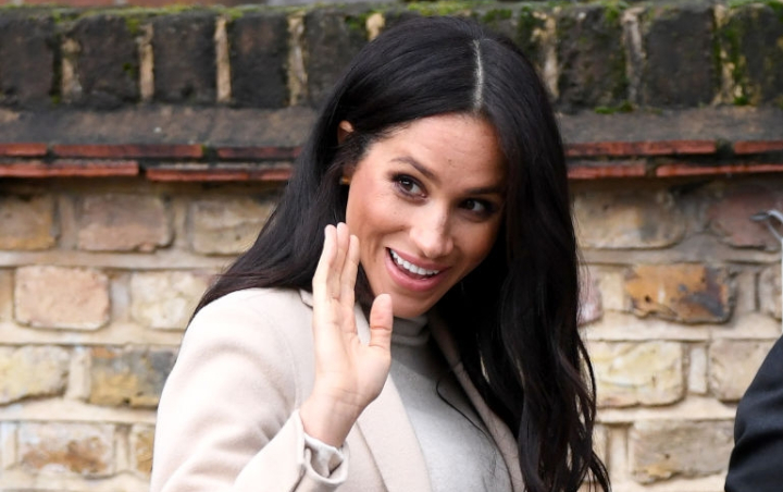 Selalu Pakai Sepatu Hak Tinggi Saat Hamil, Meghan Markle Kena Kritik