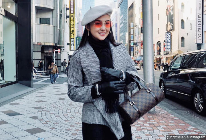 Vicy Melanie Tampil Kece Saat Liburan di Jepang