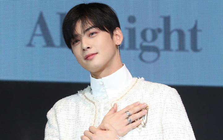 Cha Eunwoo Ternyata Punya 'Kembaran' Aktor Taiwan, Netter Syok 