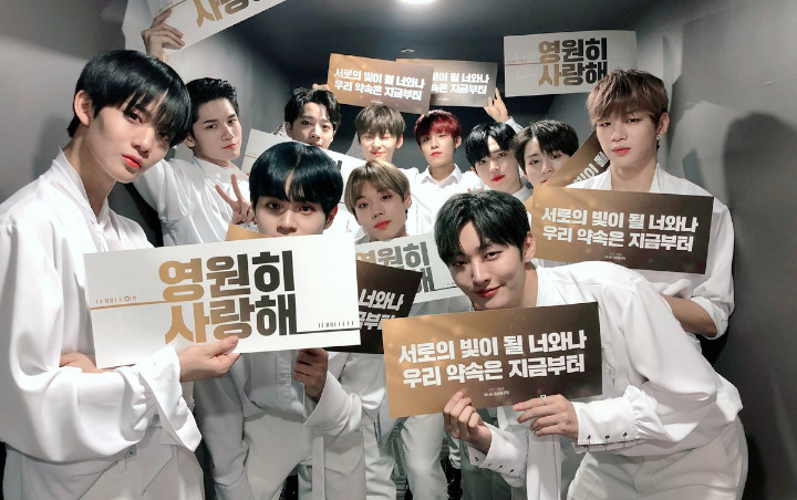 Wanna One Bikin Fans Menggila Gantian Pamer Abs Saat Perform di Konser Terakhir