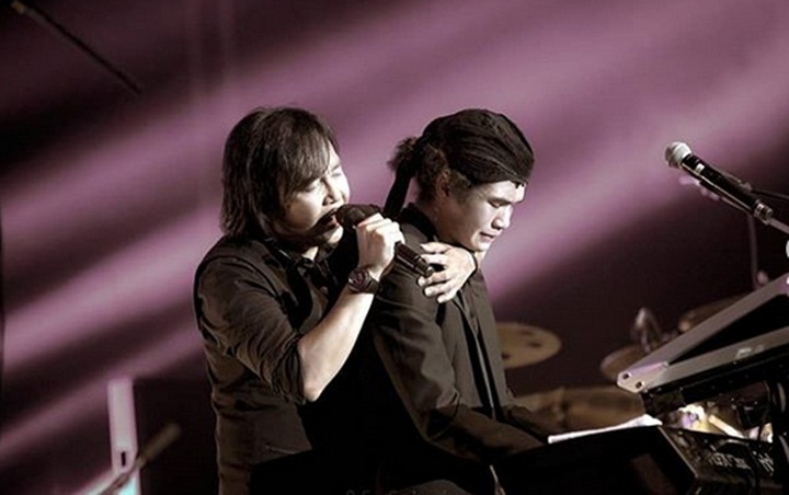 Dampingi Dul Nangis di Konser, Adik Ahmad Dhani Ucapkan Terima Kasih ke Ari Lasso