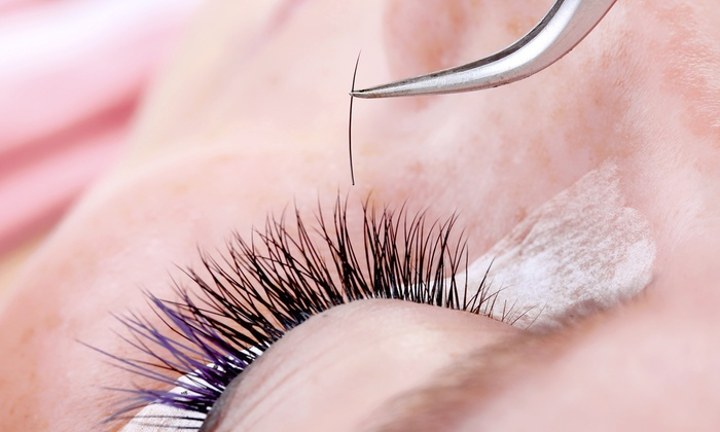 Eyelash Extension Bikin Susah MenempelkanBulu Mata Palsu