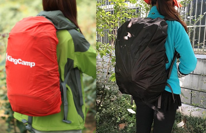 Bawa Tas Anti Air atau Sarung untuk Ransel