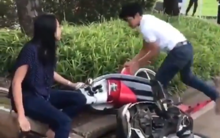 Motor Pria yang Ngamuk Usai Ditilang Ternyata Milik Sang Motor Pria yang Ngamuk Usai Ditilang Ternyata Milik Sang