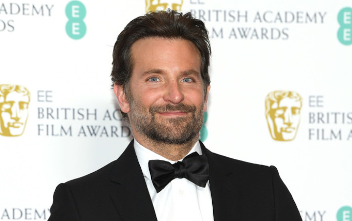 Grammy Awards 2019: Inilah Alasan Bradley Cooper Tak Hadir Meski Raih Penghargaan