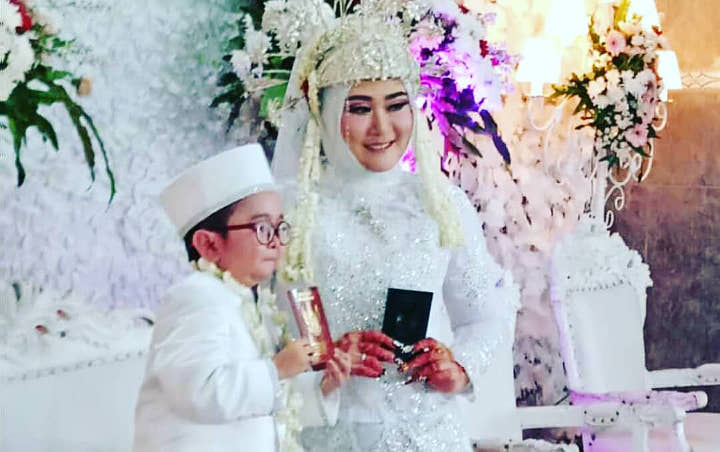 Daus Mini dan Istri Ngebet Segera Punya Anak Sampai Minta Doa Para Ulama Setelah 2 Bulan Menikah