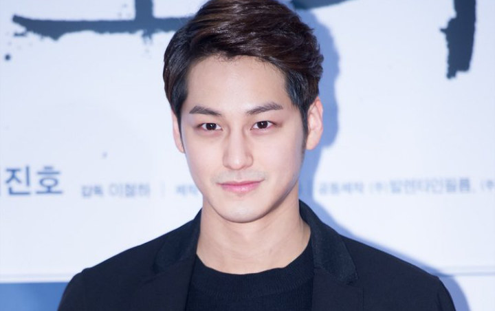 Kim Bum Tuai Cibiran Usai Putus dari Oh Yeon Seo, Nama Moon Geun Young Ikut Diseret