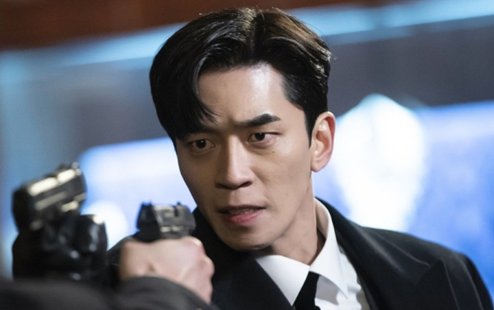 Shin Sung Rok Bocorkan Sudah Terima Naskah Terakhir 'The Last Empress'