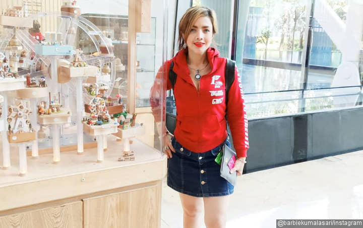 Biasa Pamer Berlian dan Barang Mewah, Barbie Kumalasari Malah Ketahuan Pakai Tas KW Bikin Ngakak