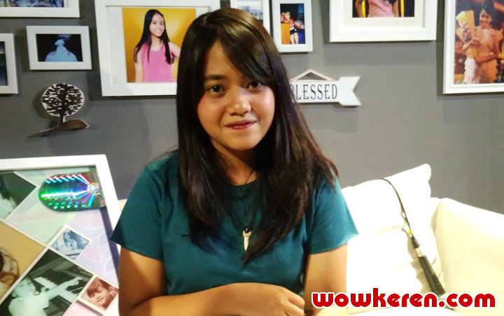 Pencapaian Besar Hanin Dhiya di Ultah ke-18, Rilis Single Hingga Dapat Multi Platinum Awards