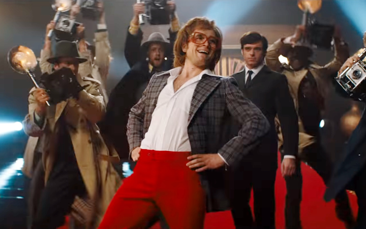 Taron Egerton Dandan Nyentrik Ala 1970-an di Trailer Baru 'Rocketman'