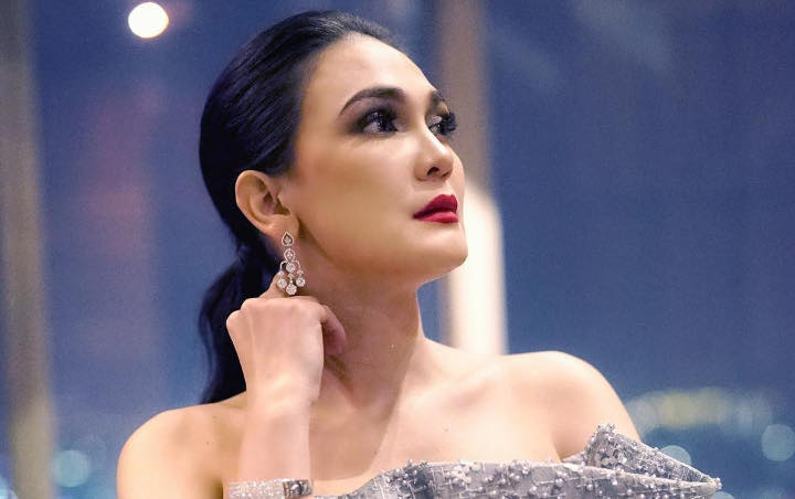 Puisi Luna Maya Memilukan, Syahrini-Reino Dimaki-Maki Kena Karma Jelang Nikah 27 Februari