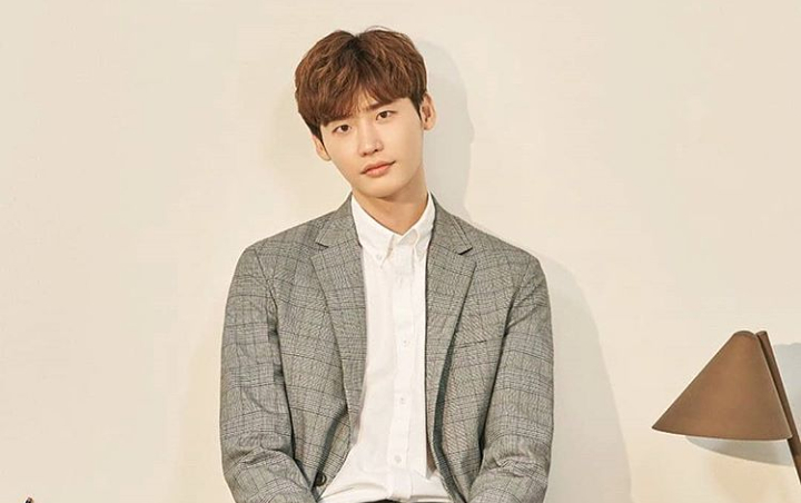 Lee Jong Suk Akhirnya Konfirmasi Tanggal Masuk Wamil, Kapan?