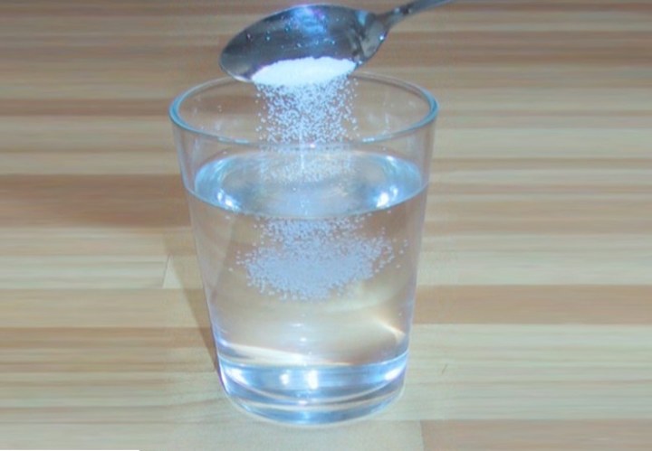 Minum Air Putih dengan Garam
