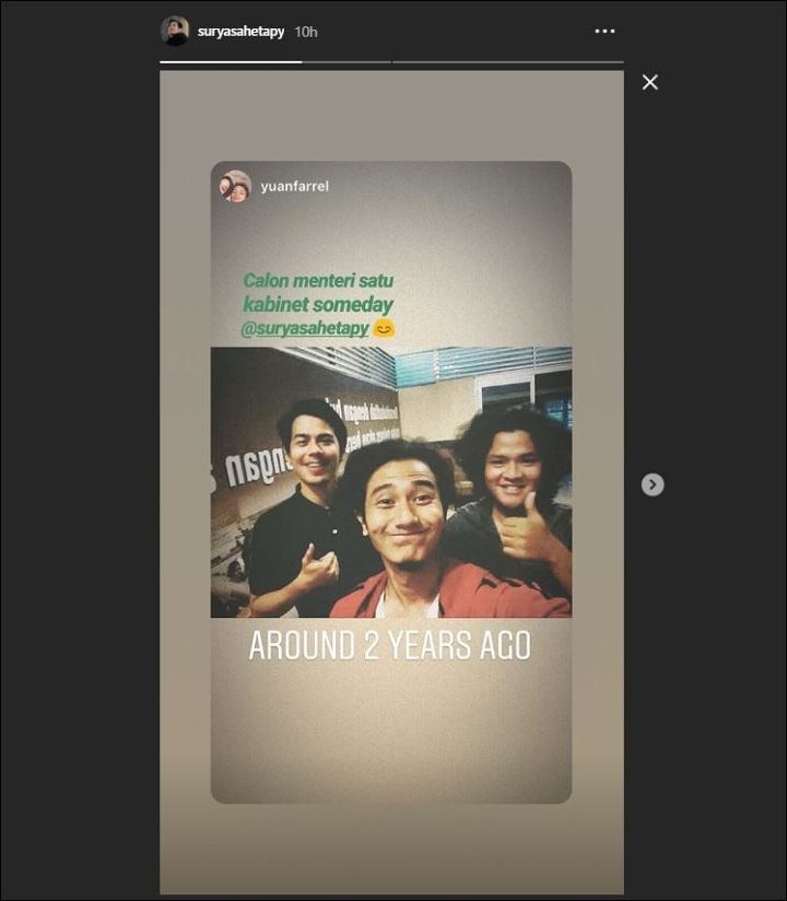 Pujian Teman