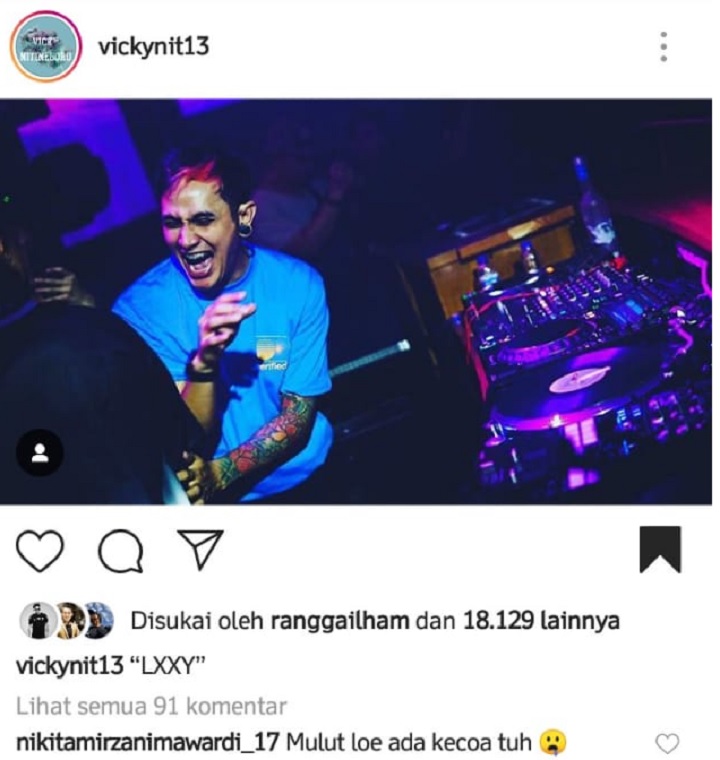Komentar Nikita Mirzani di Postingan Vicky Nitinegoro