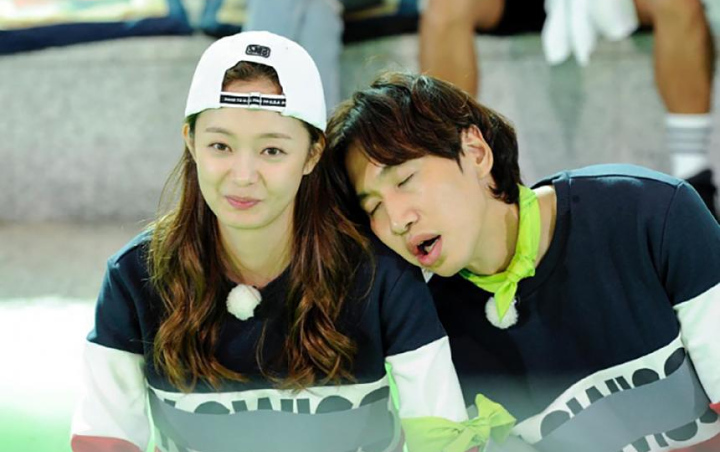 Jeon So Min Akui Syok Sempat Digosipkan Pacaran dengan Lee Kwang Soo